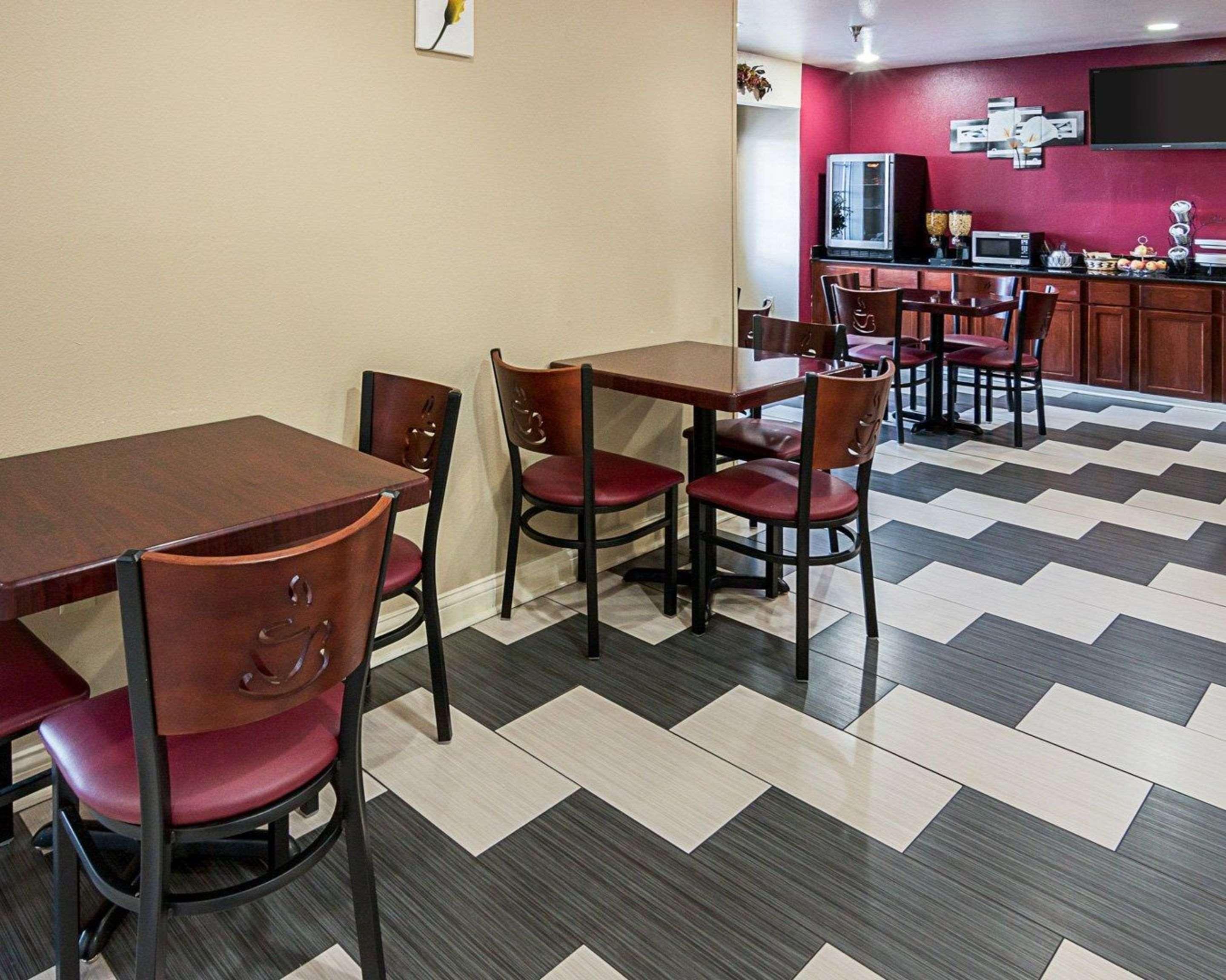 Econo Lodge Inn&Suites Natchitoches Exterior foto